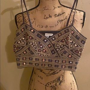 Crop top